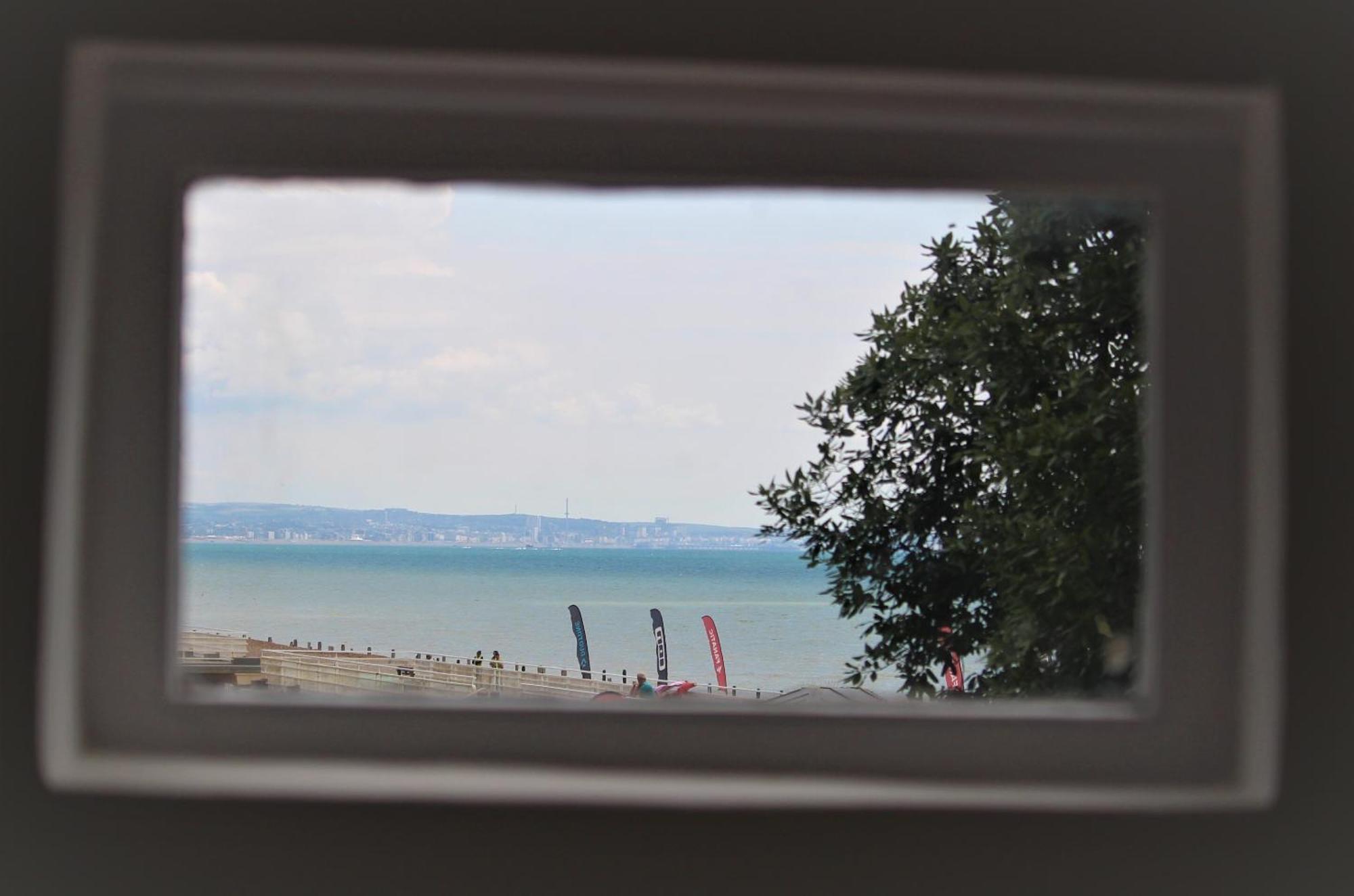Warwick House - Stunning House With Terrace And Sea Views, Sleeps 11 Villa Worthing Ngoại thất bức ảnh