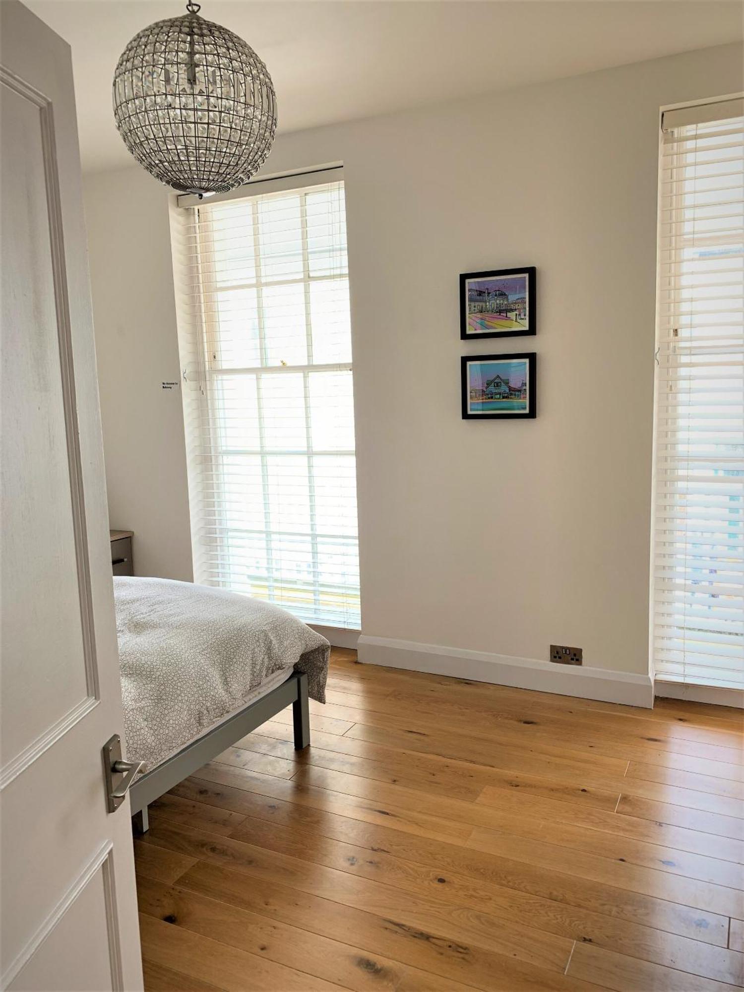 Warwick House - Stunning House With Terrace And Sea Views, Sleeps 11 Villa Worthing Ngoại thất bức ảnh